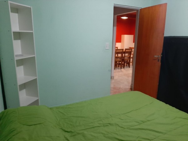Casa con pileta y quincho