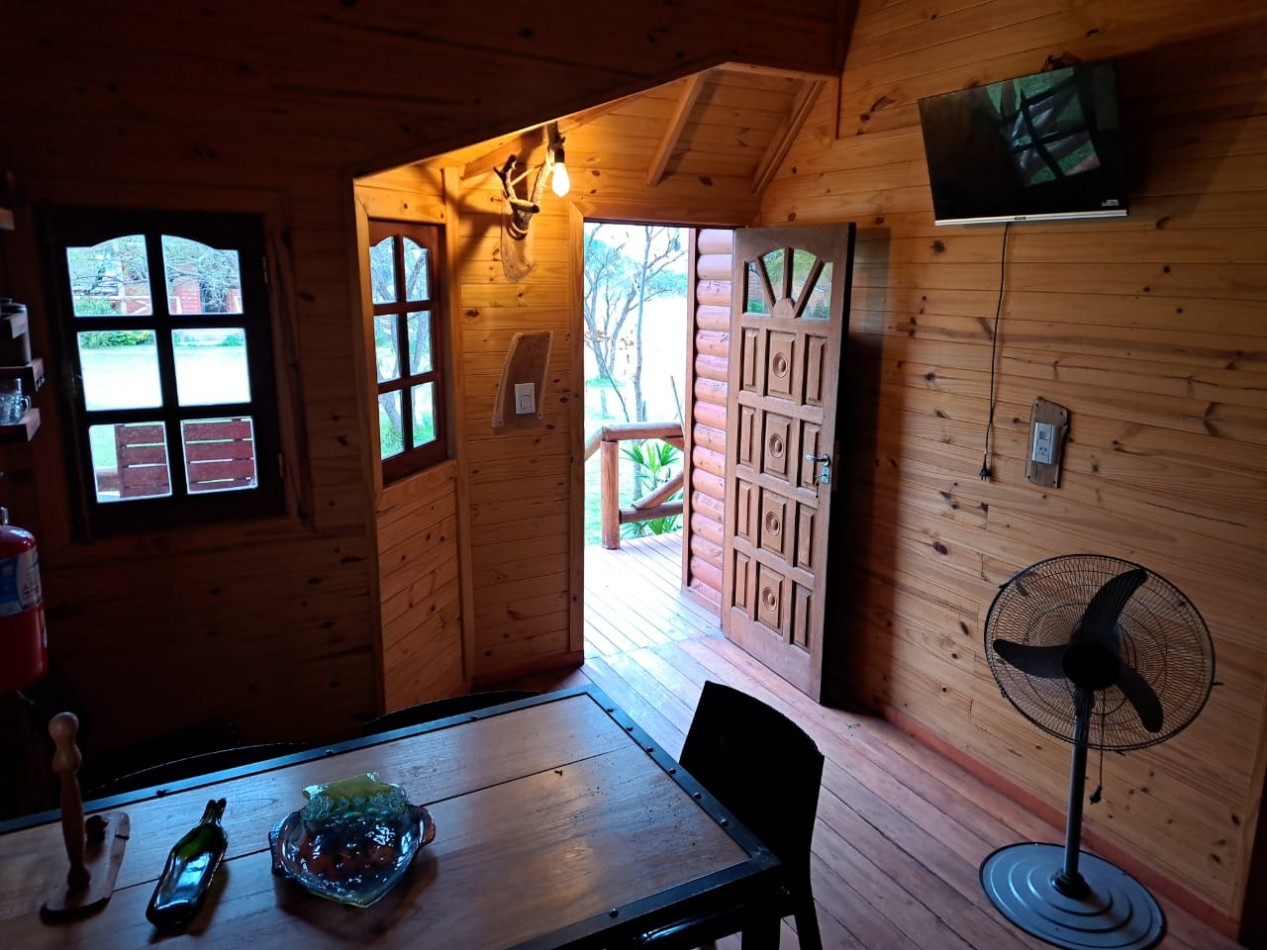 Cabaña madera 2 dorm, cochera
